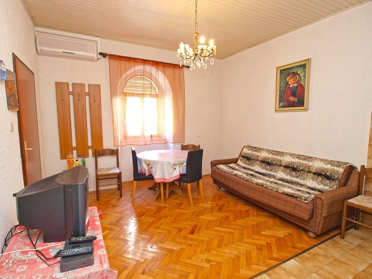 Apartments Danica 271 Vrsar Bagian luar foto