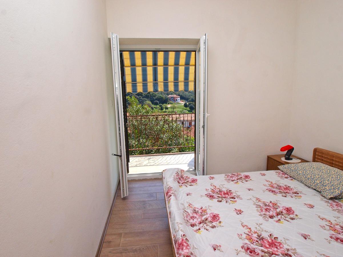 Apartments Danica 271 Vrsar Bagian luar foto