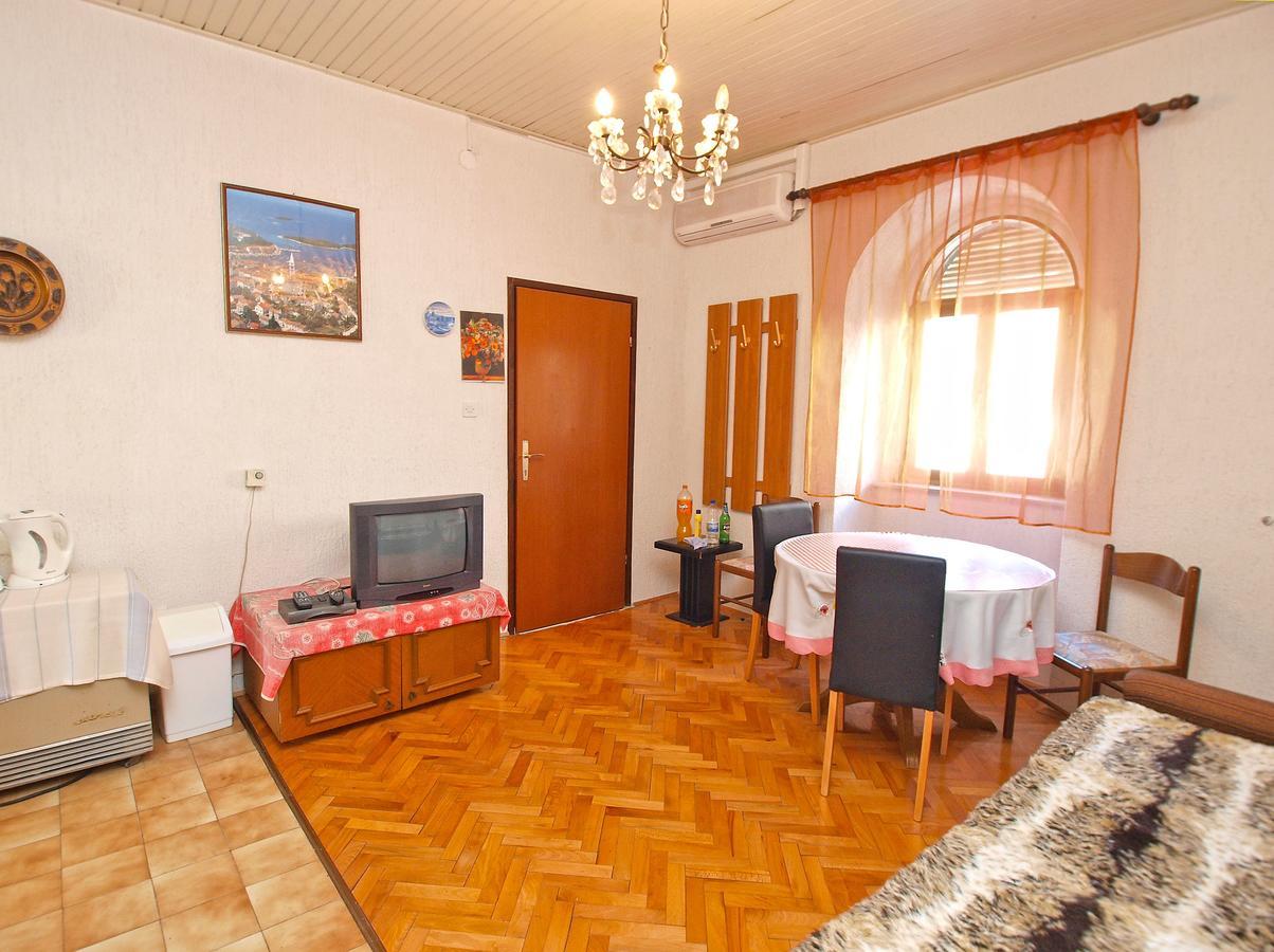 Apartments Danica 271 Vrsar Bagian luar foto